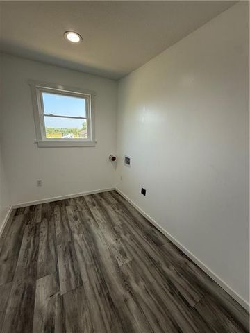 112 Westwood Drive, Gallatin, MO 64640