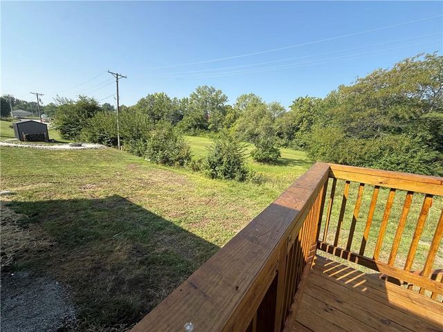 112 Westwood Drive, Gallatin, MO 64640