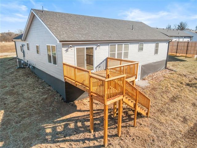 112 Westwood Drive, Gallatin, MO 64640