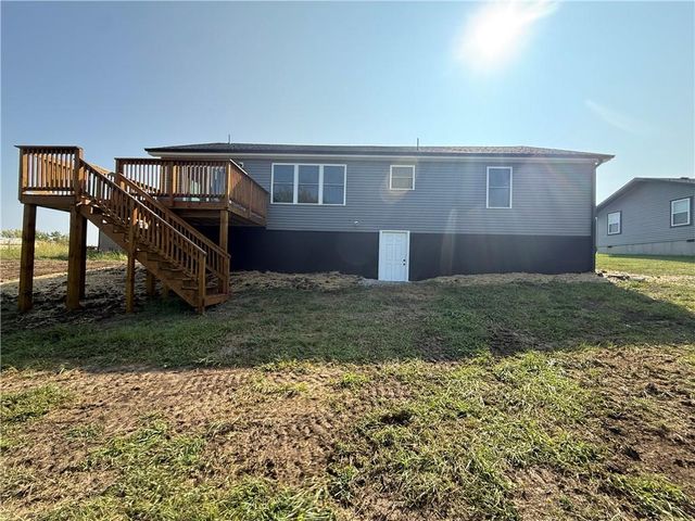 112 Westwood Drive, Gallatin, MO 64640