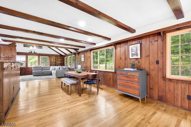 248 Johnston Dr, Watchung Boro, NJ 07069