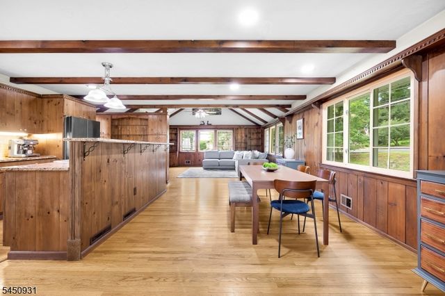 248 Johnston Dr, Watchung Boro, NJ 07069