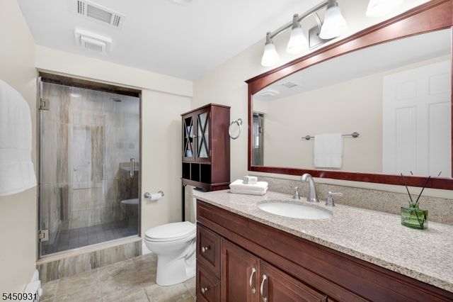 248 Johnston Dr, Watchung Boro, NJ 07069