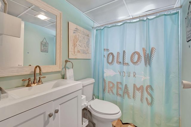 89 Flanders Way B, Delray Beach, FL 33484