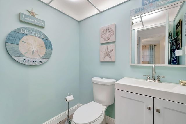 89 Flanders Way B, Delray Beach, FL 33484