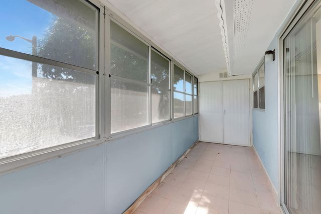 89 Flanders Way B, Delray Beach, FL 33484