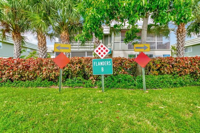 89 Flanders Way B, Delray Beach, FL 33484