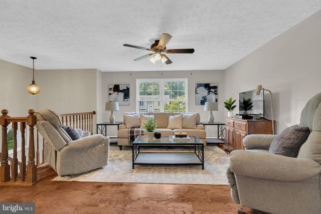 8417 GREAT LAKE LN, Springfield, VA 22153