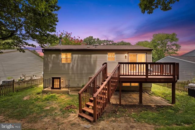 8417 GREAT LAKE LN, Springfield, VA 22153