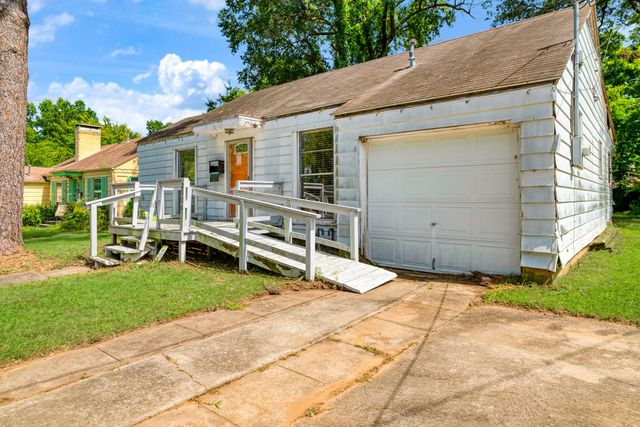 2106 Cleveland Street, Paris, TX 75460