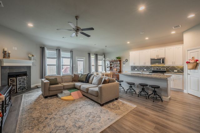 1432 Eagle Nest Drive, Pelican Bay, TX 76020