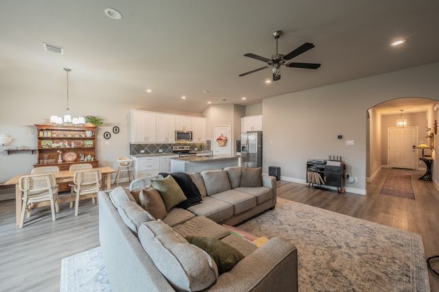 1432 Eagle Nest Drive, Pelican Bay, TX 76020