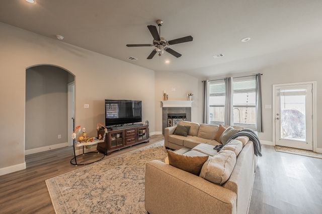 1432 Eagle Nest Drive, Pelican Bay, TX 76020