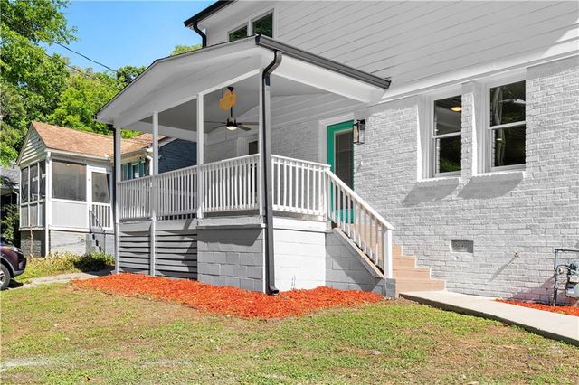 1689 Derry Avenue SW, Atlanta, GA 30310