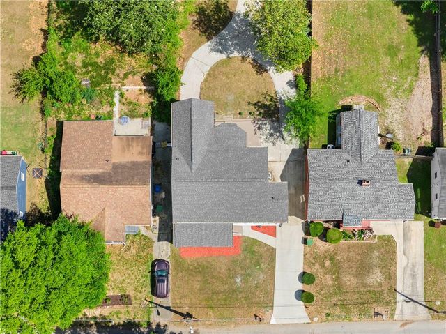 1689 Derry Avenue SW, Atlanta, GA 30310