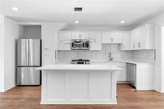 1689 Derry Avenue SW, Atlanta, GA 30310