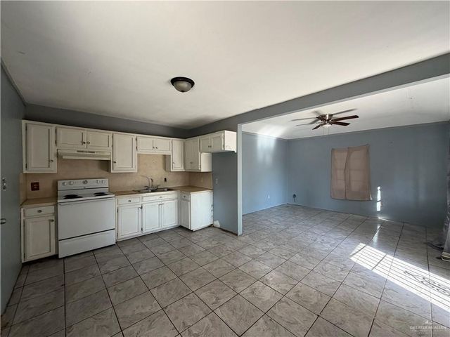 110 W Cardinal Avenue, Pharr, TX 78577