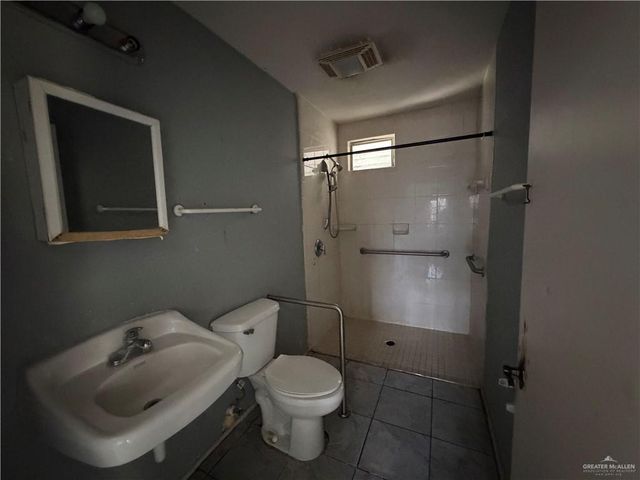 110 W Cardinal Avenue, Pharr, TX 78577