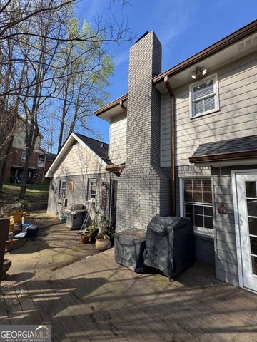 2282 Westridge Dr, Snellville, GA 30078