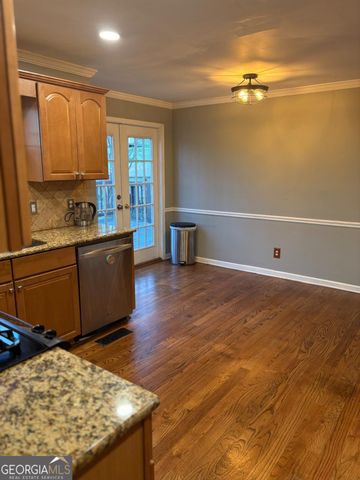 2282 Westridge Dr, Snellville, GA 30078