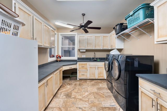 10080 Arvin Hill Road, Aubrey, TX 76227