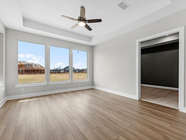 5718 Peach Grove Lane, Richmond, TX 77406