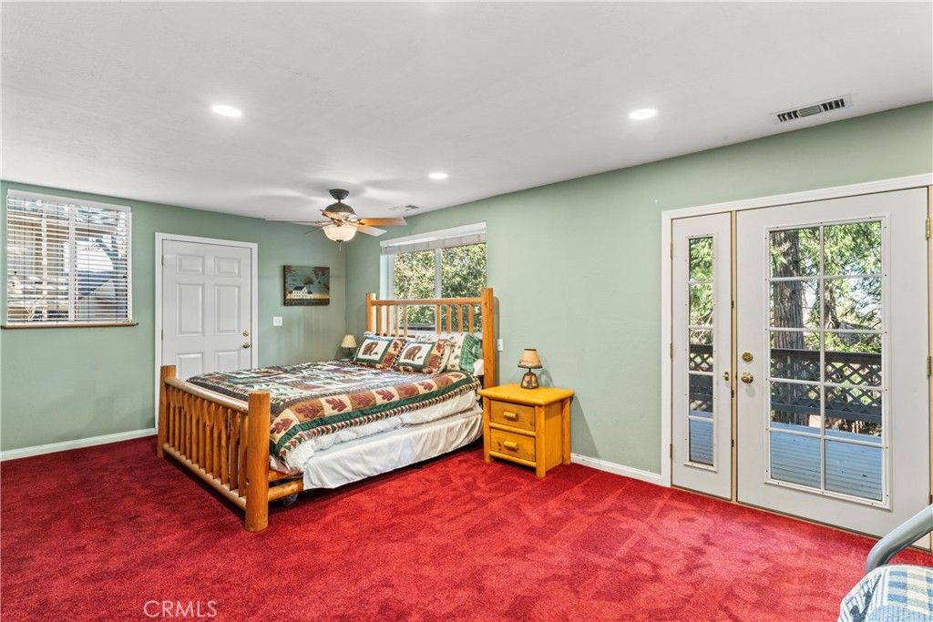 Image 20 of property listing at 1289 Aleutian, Lake Arrowhead, CA 92352