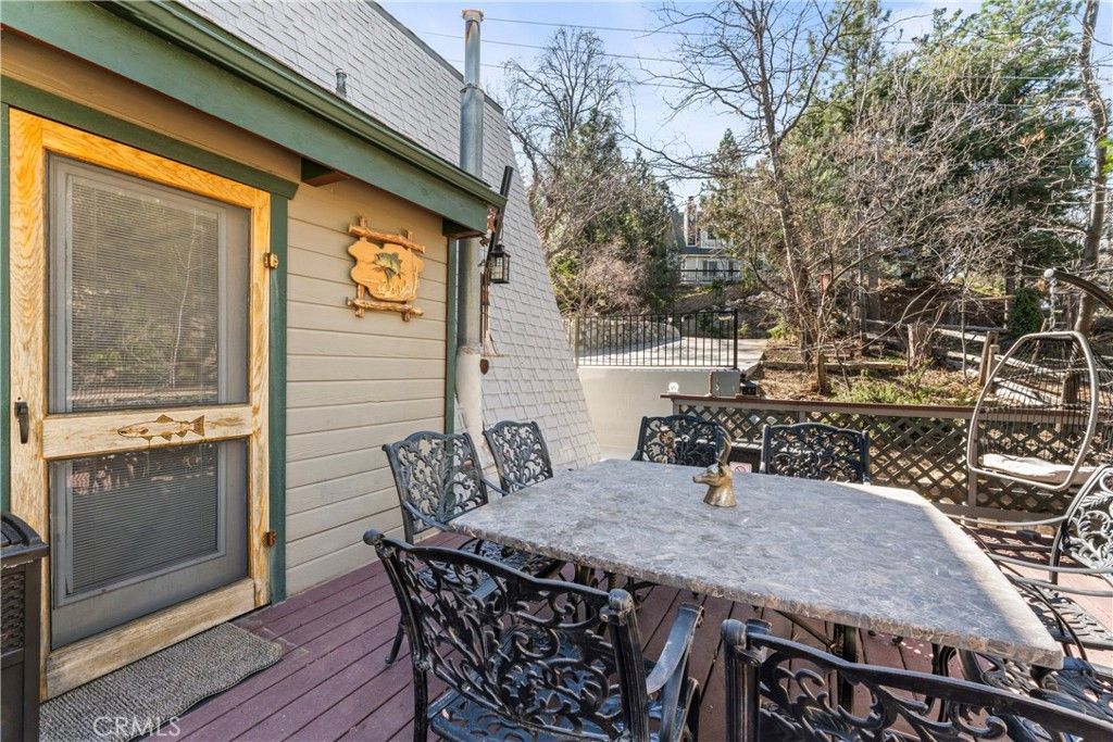 Image 30 of property listing at 1289 Aleutian, Lake Arrowhead, CA 92352