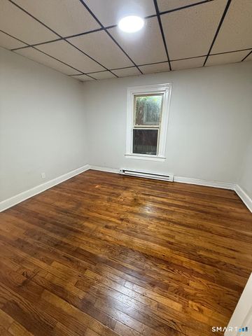 46 Washington Street 1B, Waterbury, CT 06706