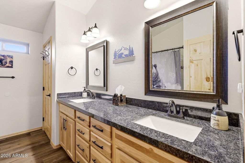 Image 29 of property listing at 3408 PONDEROSA Loop, Heber, AZ 85928