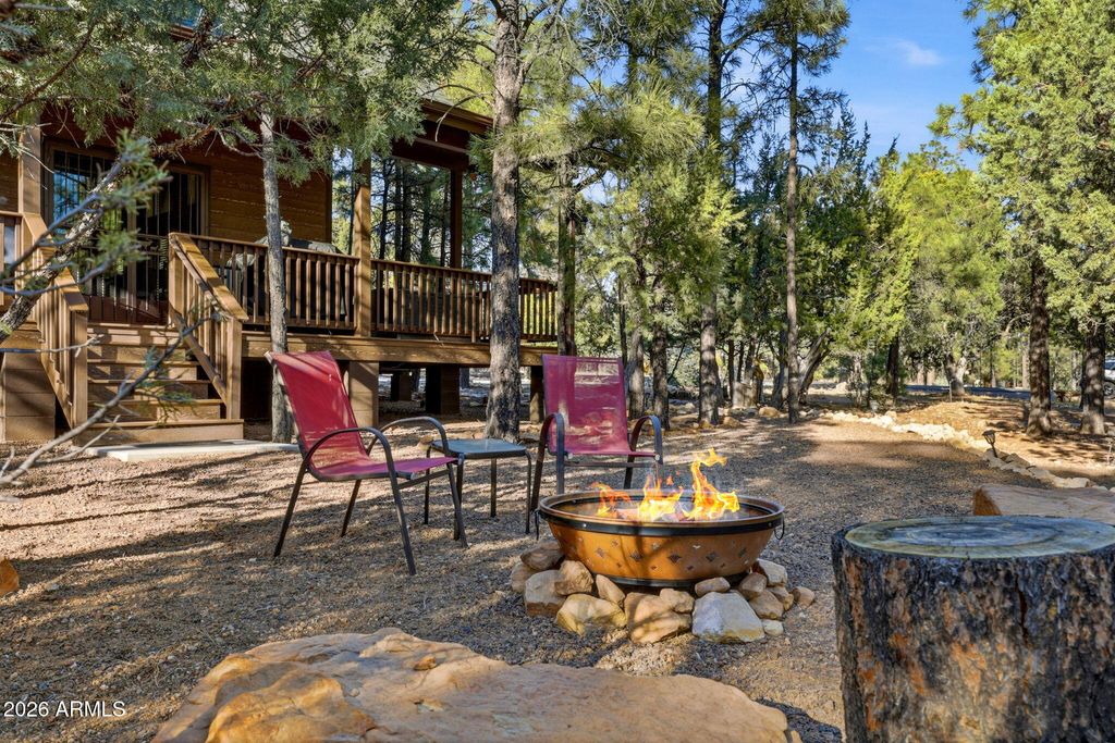 Image 37 of property listing at 3408 PONDEROSA Loop, Heber, AZ 85928