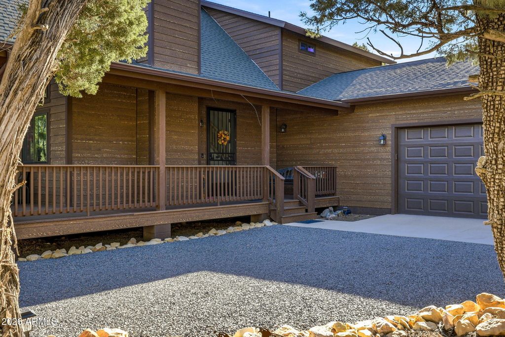 Image 6 of property listing at 3408 PONDEROSA Loop, Heber, AZ 85928