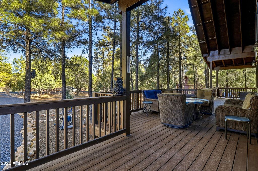 Image 9 of property listing at 3408 PONDEROSA Loop, Heber, AZ 85928