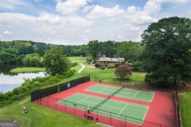 11 Cantey Place NW, Atlanta, GA 30327