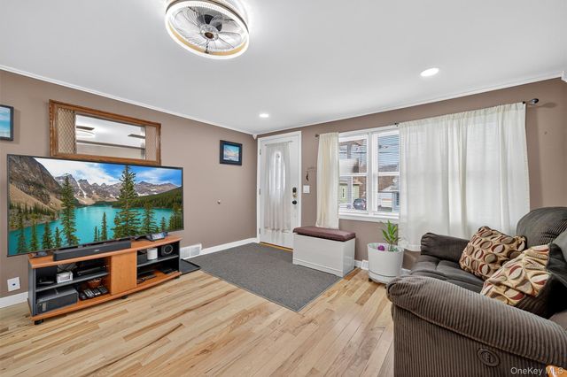 27-29 W Conkling Avenue, Middletown, NY 10940