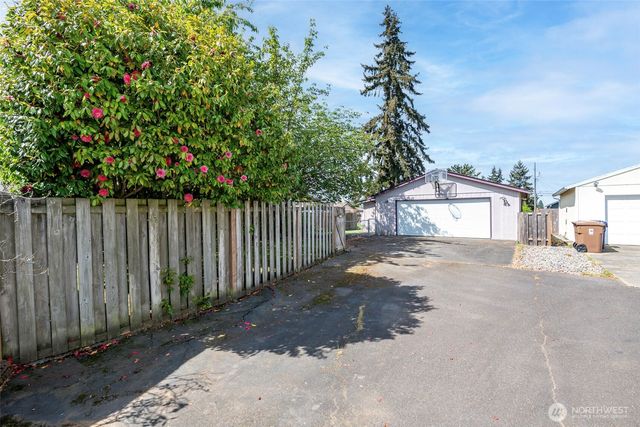 828 S Hawthorne Street, Tacoma, WA 98465
