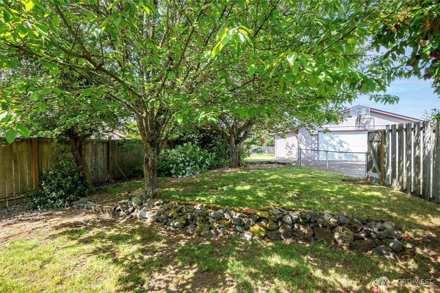 828 S Hawthorne Street, Tacoma, WA 98465