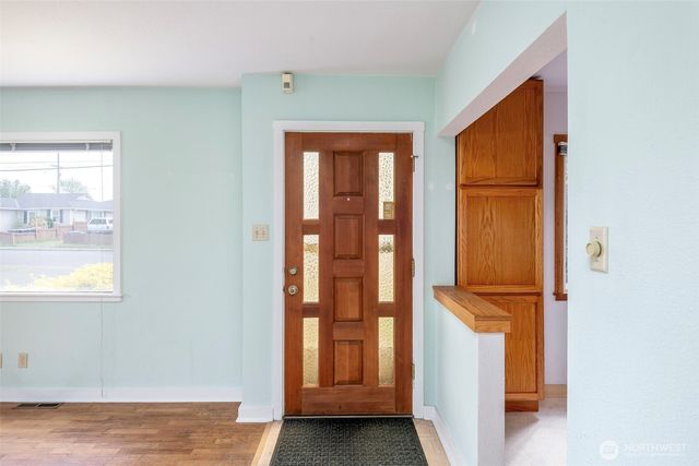 828 S Hawthorne Street, Tacoma, WA 98465