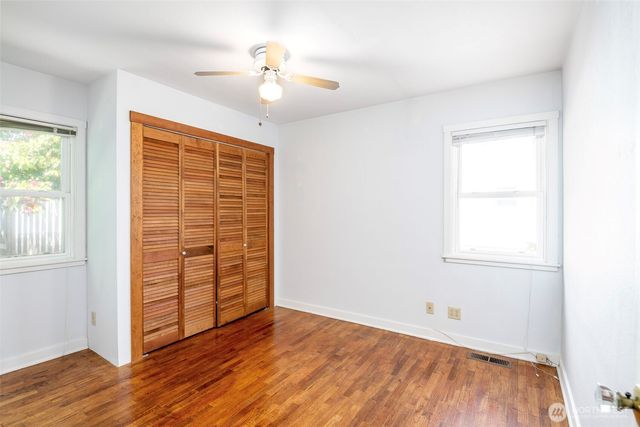828 S Hawthorne Street, Tacoma, WA 98465