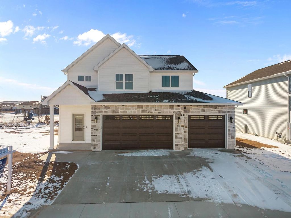 3755 E GLADIOLUS PLACE, Appleton, WI 54913