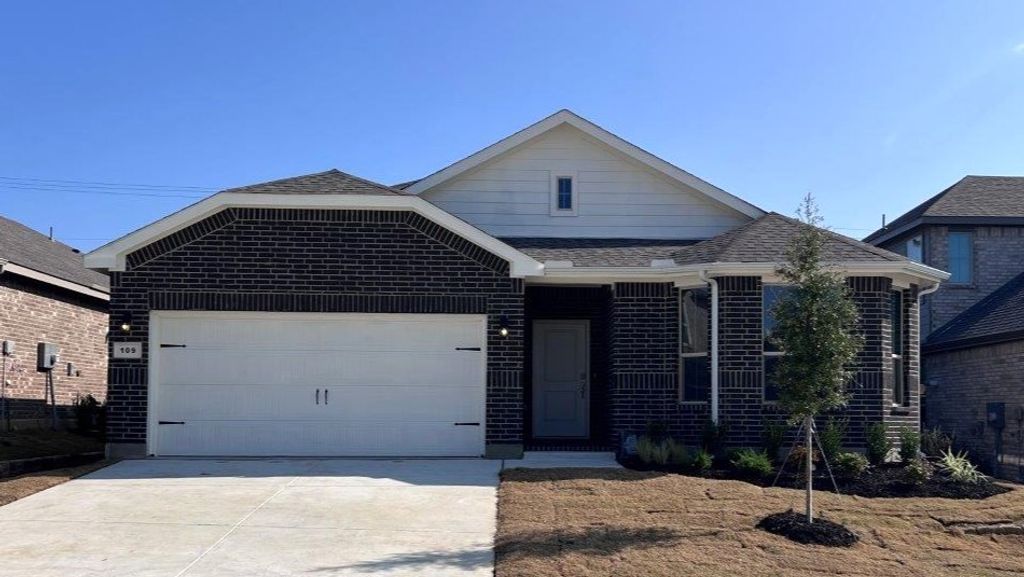 109 MEDINA Lane, Rhome, TX 76078