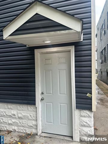 19 Montrose Terrace Ground Floor, Irvington, NJ 07111