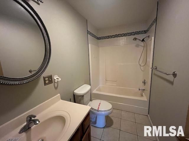 101 N LAWRENCE Street, Desoto, IL 62924