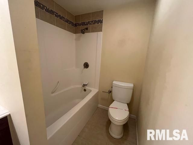 101 N LAWRENCE Street, Desoto, IL 62924