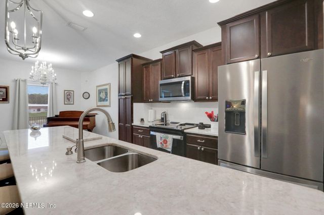 3083 ZEYNO Drive, Middleburg, FL 32068