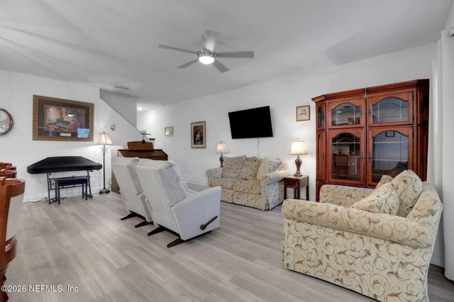 3083 ZEYNO Drive, Middleburg, FL 32068