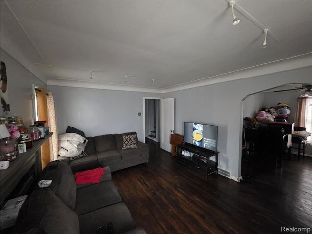 15419 Young Street, Detroit, MI 48205