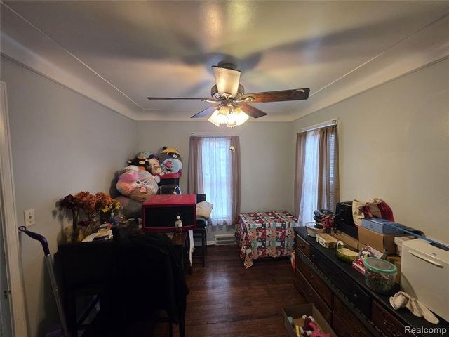 15419 Young Street, Detroit, MI 48205