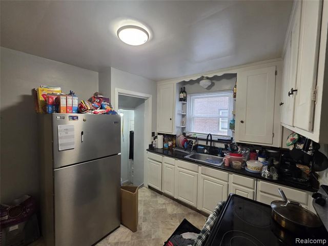 15419 Young Street, Detroit, MI 48205