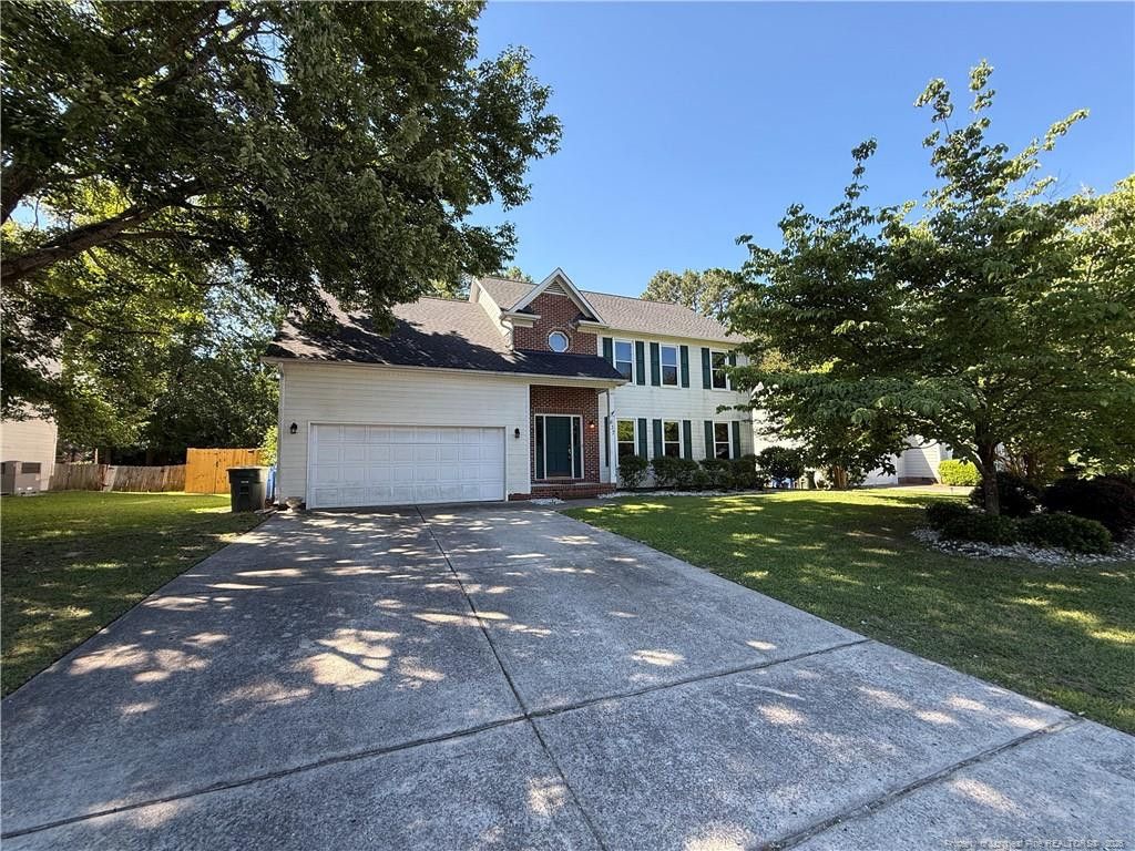 637 Spy Glass Drive, Fayetteville, NC 28311